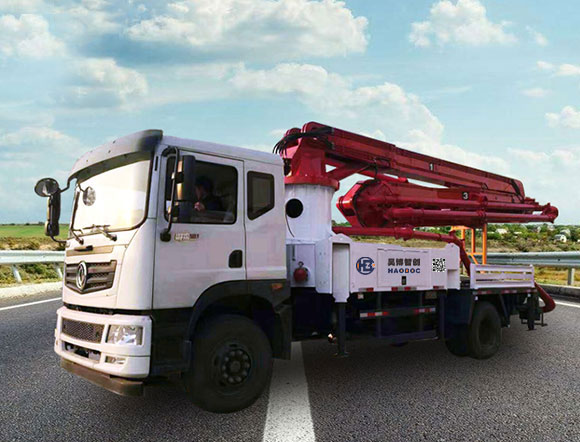 昊博智创33米小型泵车